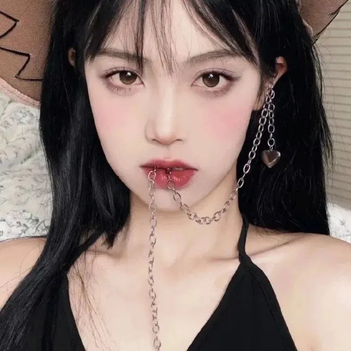 暗夜女巫